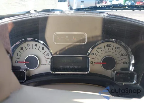 2008 Ford Expedition Eddie Bauer/King Ranch z USA, uszkodzony, nr VIN 1FMFU17518LA21130